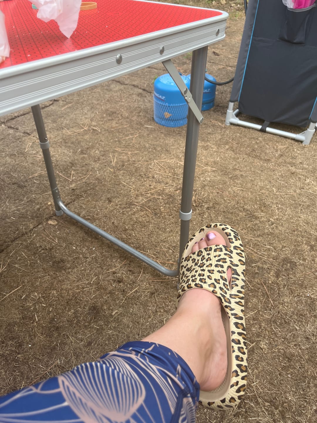 Customer photo review of HappyFlops Limited Editions