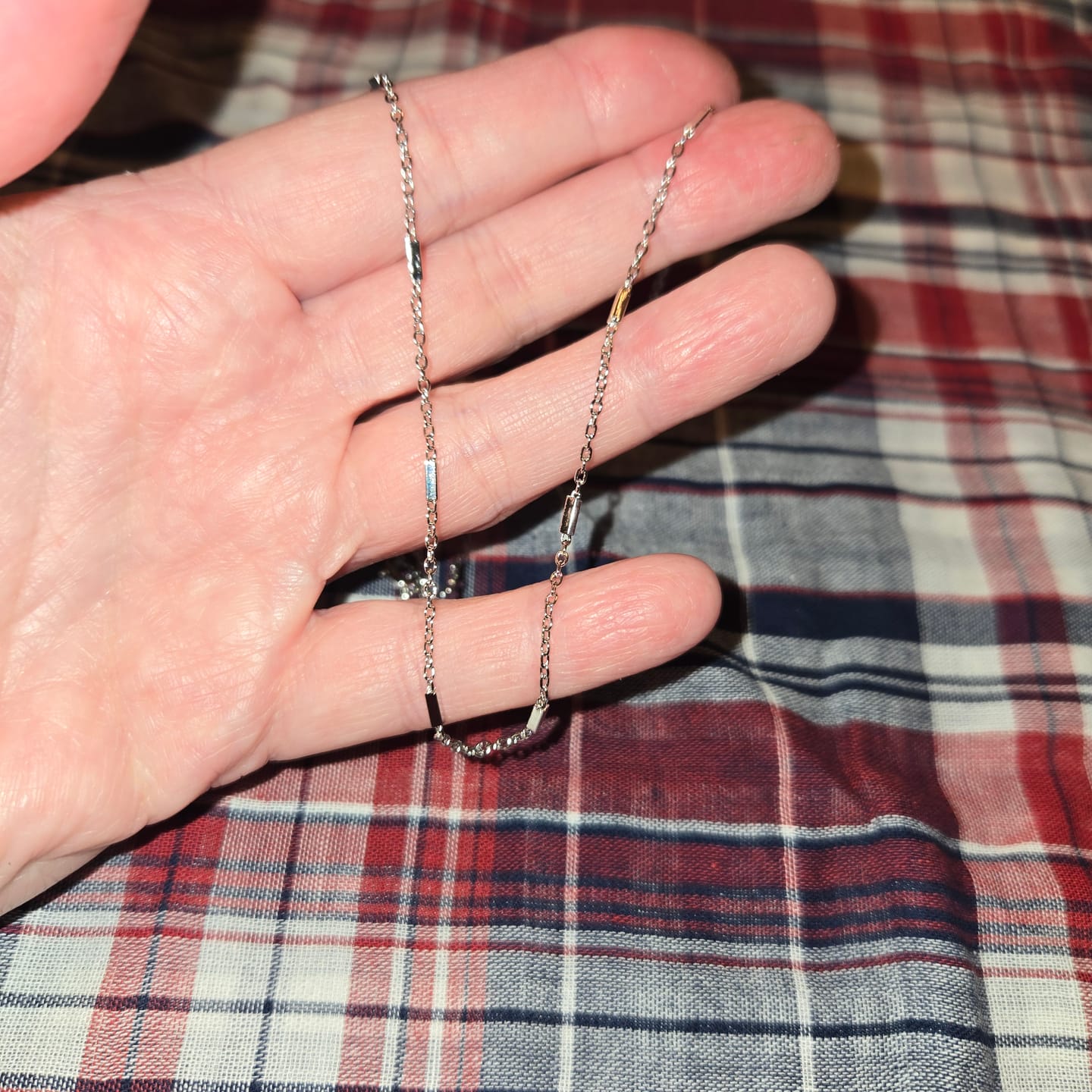 Customer photo review of Cassidy 18k White Gold Plated Stacking Necklace Chain