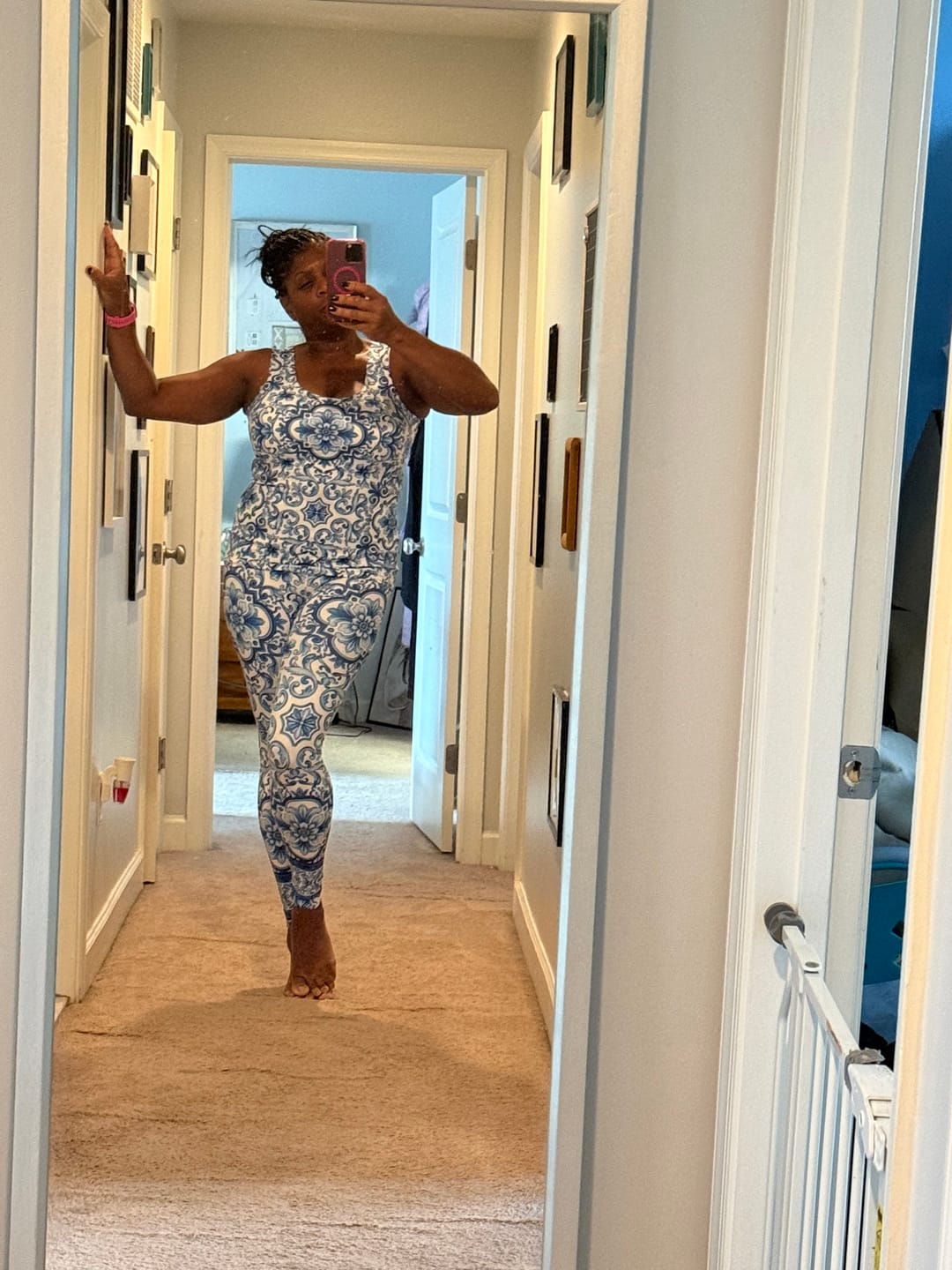 Customer photo review of Blue Majolica Yoga Leggings
