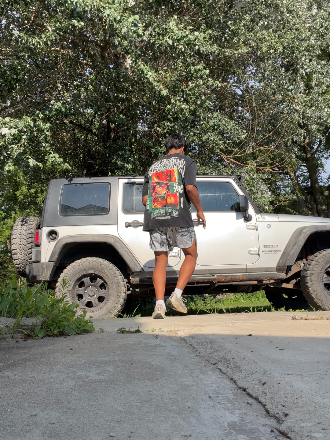 Customer photo review of 4148 - Elevated Essentials - Fitted Tee