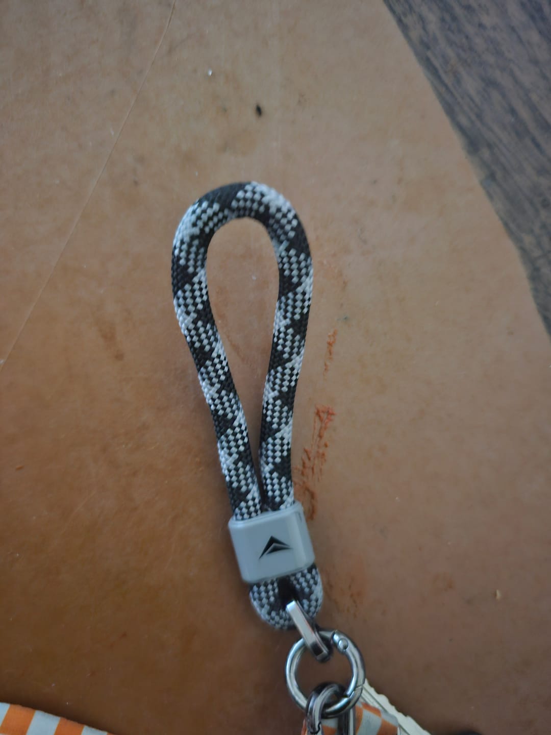 Customer photo review of Apex Key Loop