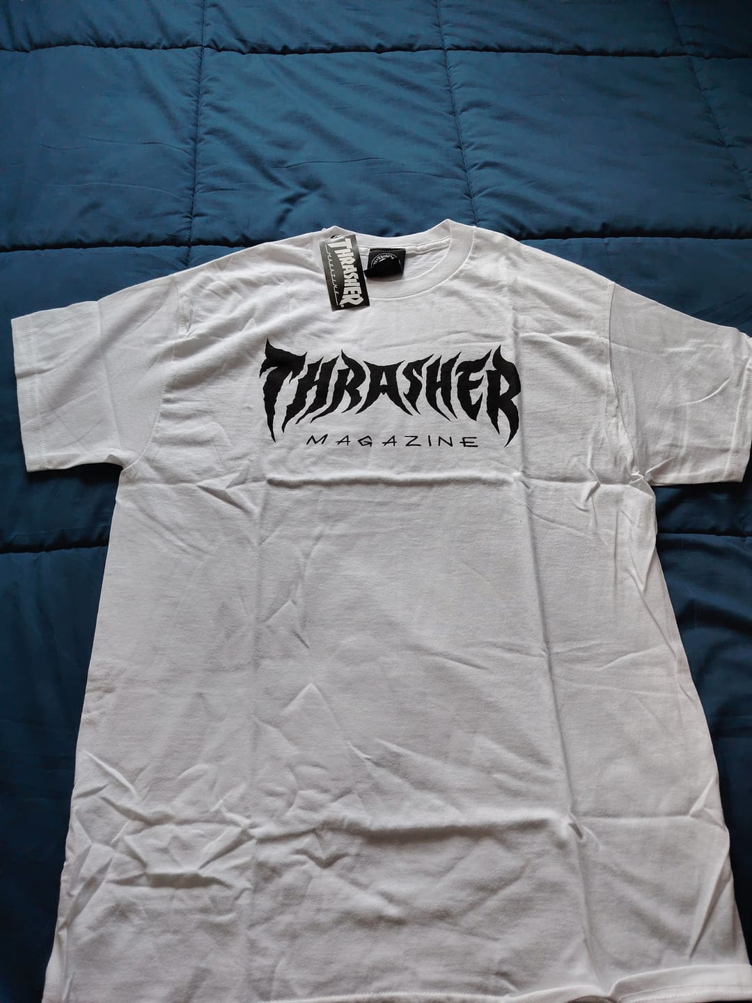 Customer photo review of Thrasher - Polera Heavy Metal Black
