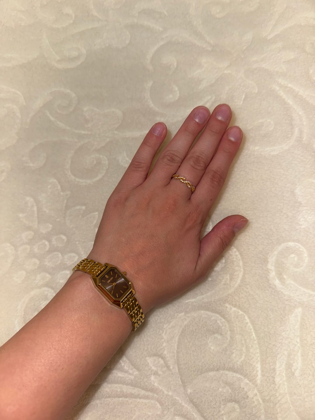 Customer photo review of Isabell Petite Gold Brown