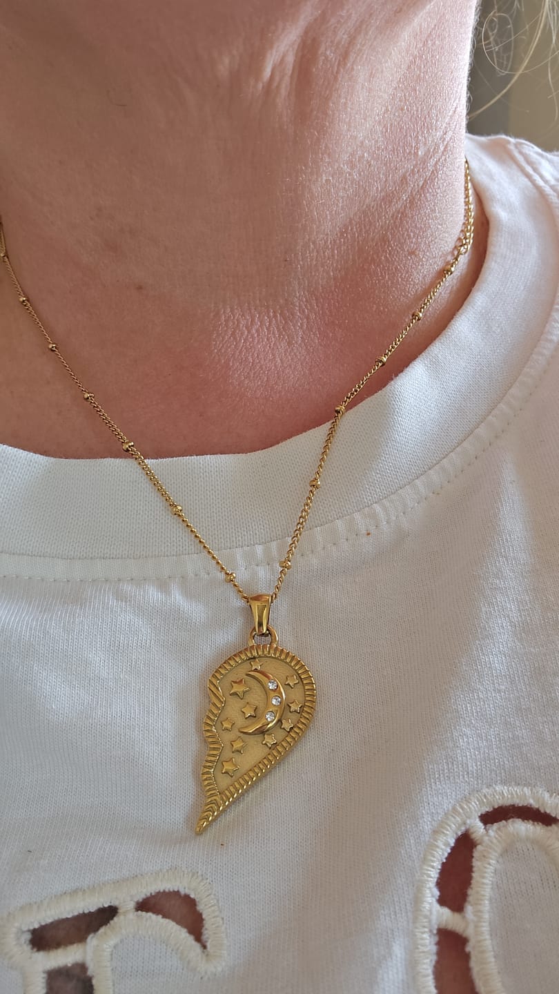 Customer photo review of Eternal Bond – Sun & Moon Heart Necklace Set