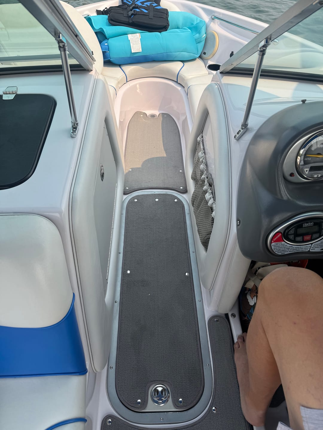 Customer photo review of 2004-2007 Nautique SV 211 Snap in Boat Carpet