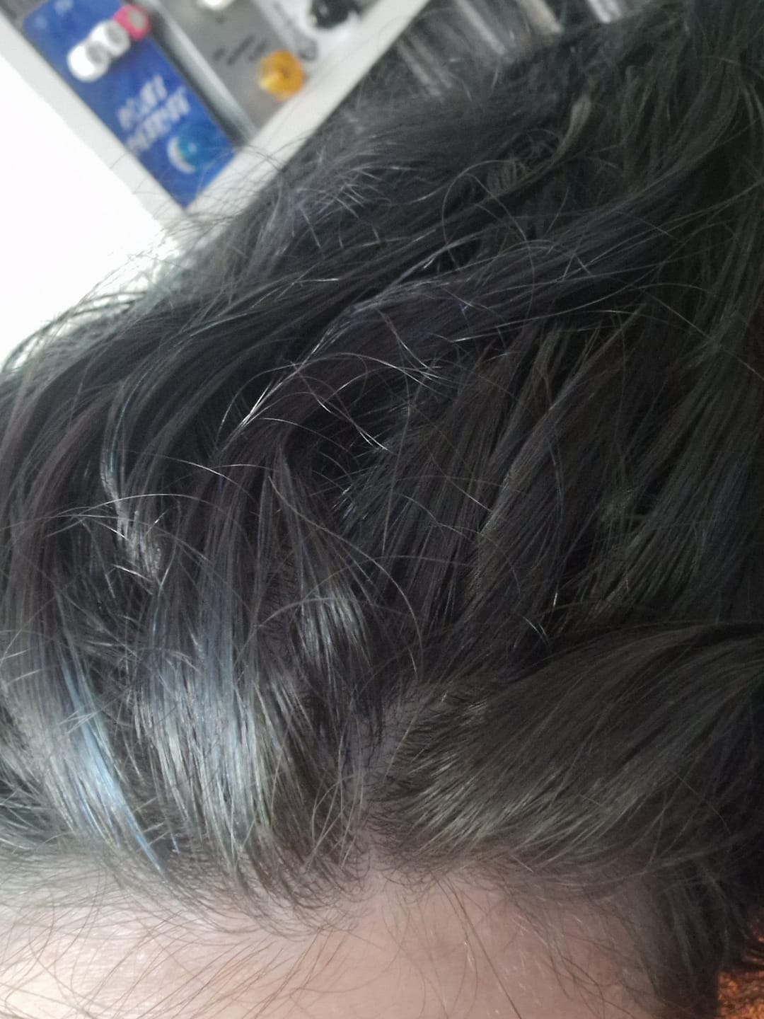 Customer photo review of Mattie Royal Navy - Vegan Semi-Permanent Direct Dye Hair Color Cream 210 ml