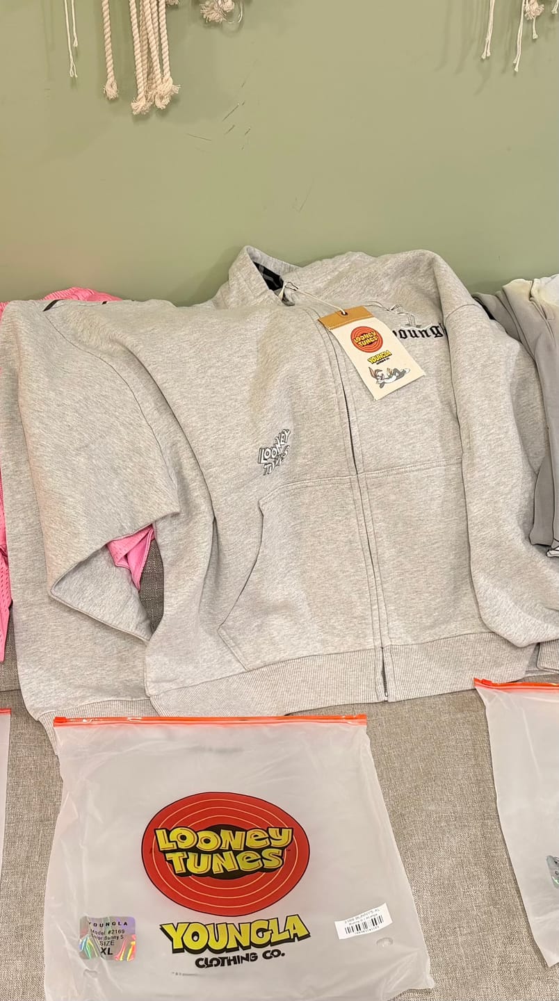 Customer photo review of 5257 - Looney Tunes Plaid Zip-Ups