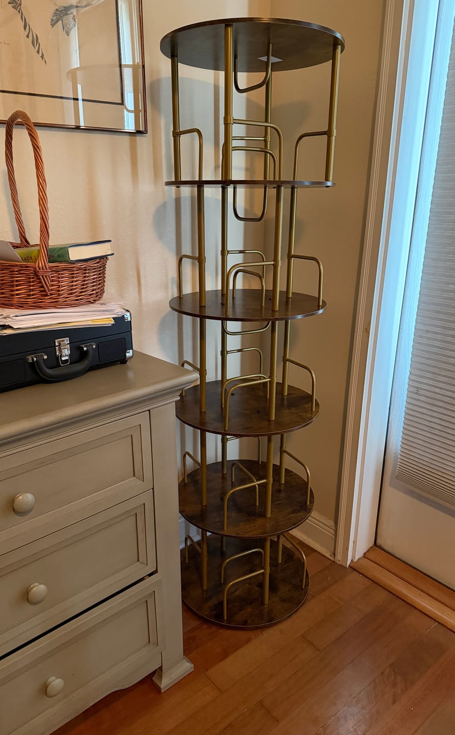 Customer photo review of Flycity 3-5 Tier Rotating Bookshelf With 360° Spinning Display