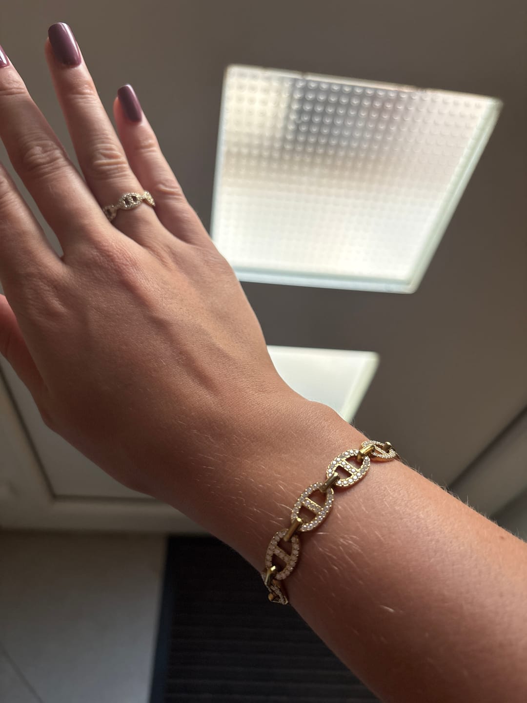 Customer photo review of Glamorous Pave Deluxe Armband 14 Karat Vergoldet