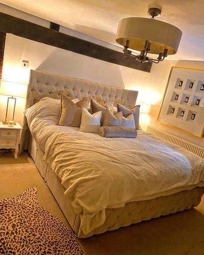 Customer photo review of Stanhope Winged Divan Drawer Storage Bed