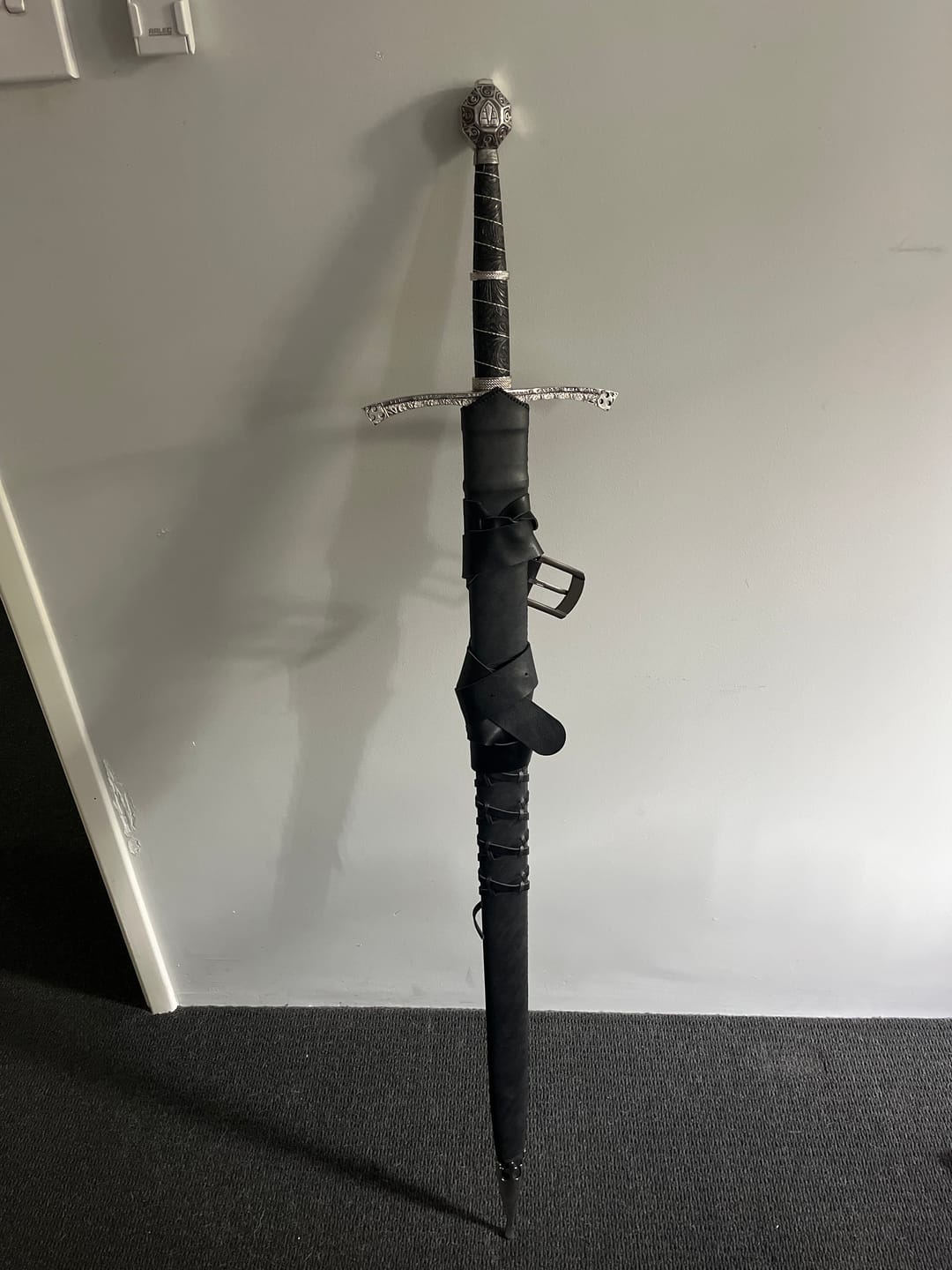 Customer photo review of Sir Radzig Kobyla's Sword - Kingdom Come: Deliverance