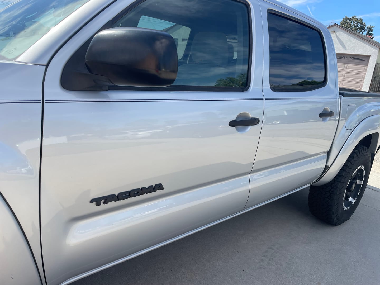 Customer photo review of Steering Wheel Emblem Overlay