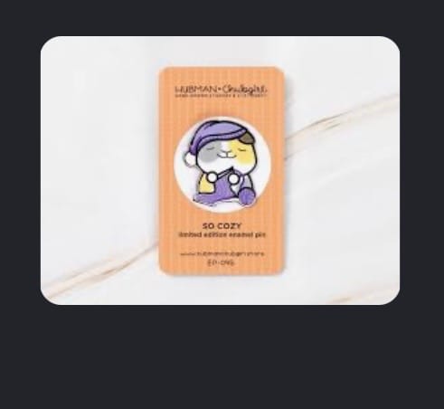 Customer photo review of So Cozy Pin
