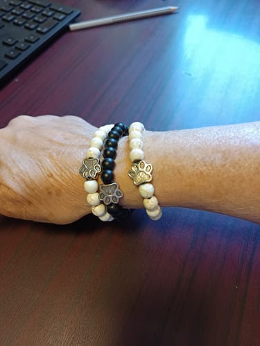 Customer photo review of Pulsera de Esperanza