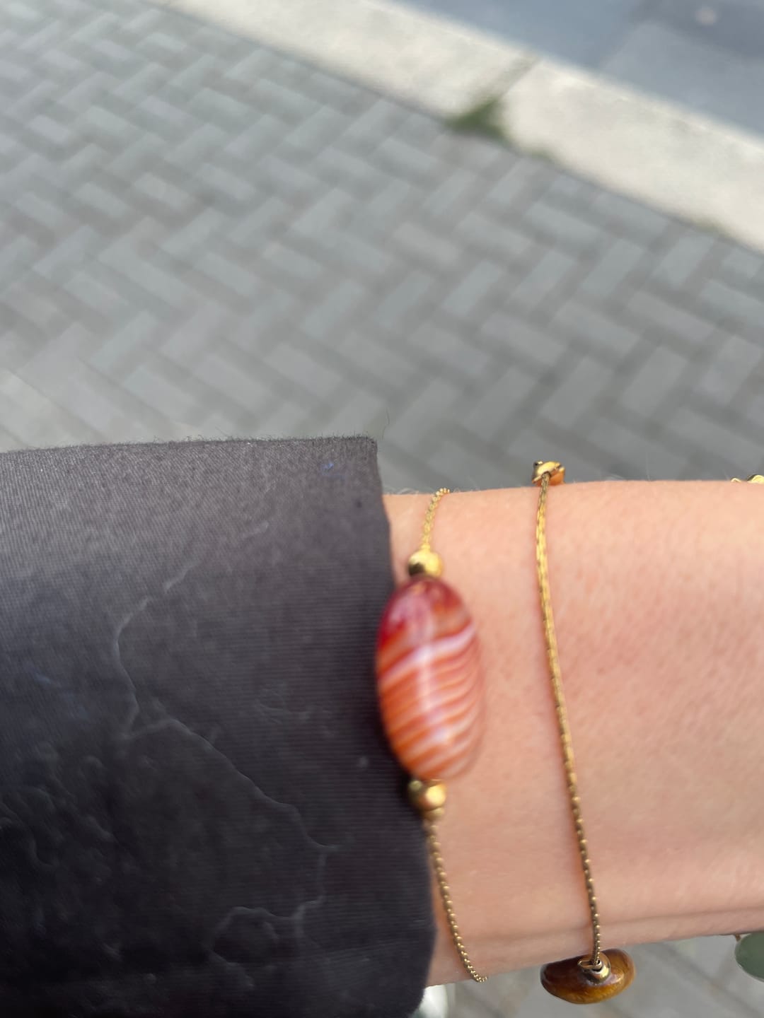 Customer photo review of Karneol Edelstein Armband Damen | 18k echt vergoldet