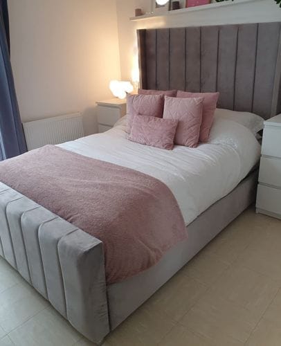 Customer photo review of Piper Stripe Panel Lined Bed