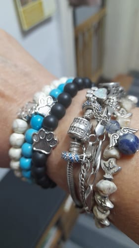 Customer photo review of Pulsera de Esperanza