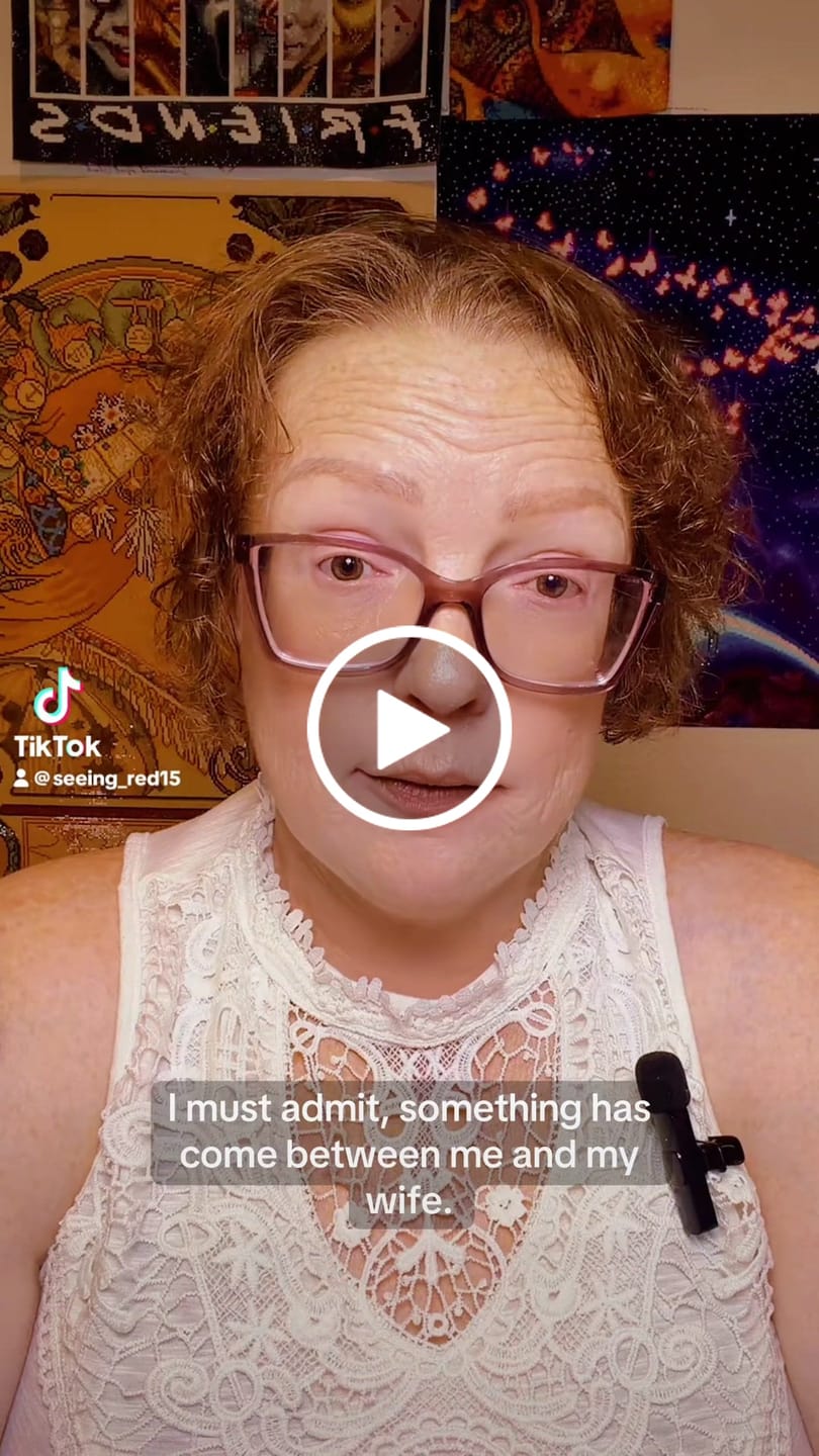 Customer video review of 25 Momme 100% Pure Mulberry Silk Pillowcase
