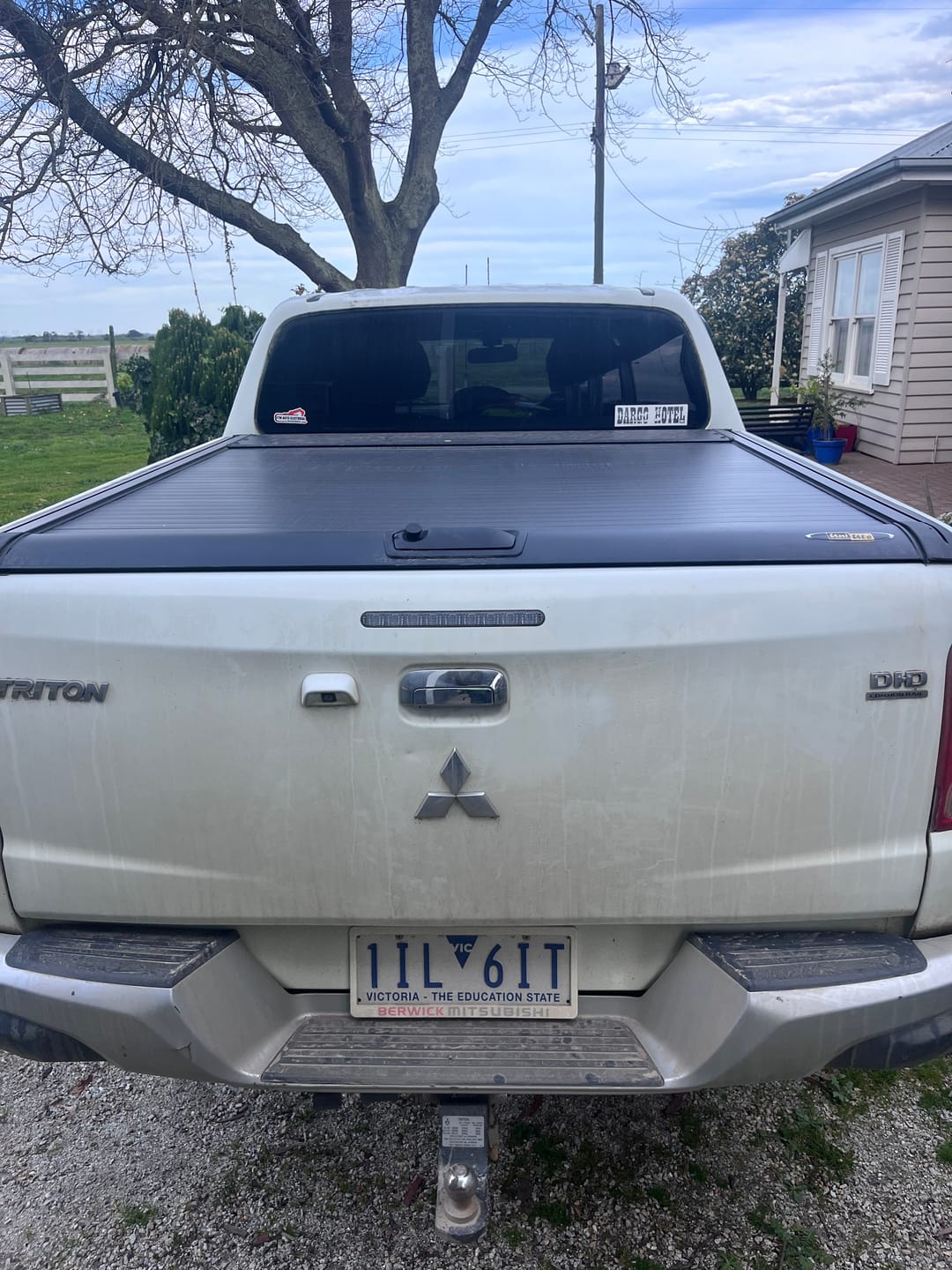 Customer photo review of Manual Roller Shutter for Mitsubishi Triton MQ MR 2015–2024