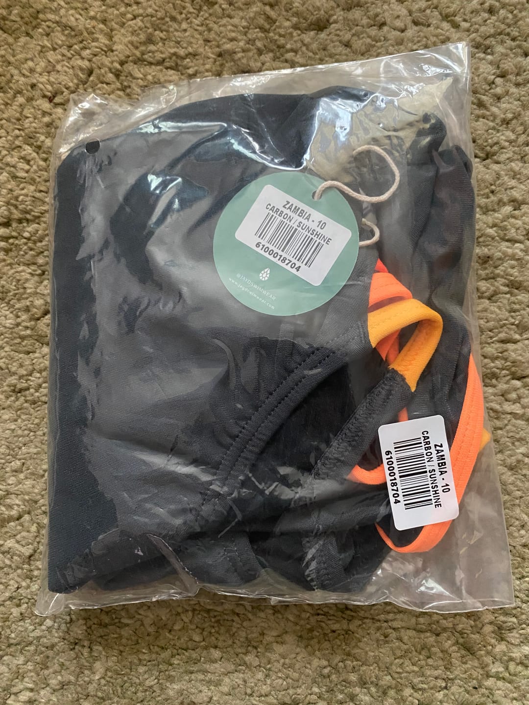 Customer photo review of ZAMBIA ONE PIECE - Carbon|Sunshine