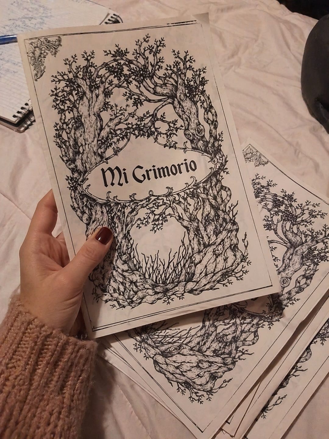 Customer photo review of El Gran Grimorio de Las Brujas 📜 Guía Práctica de Magia y Sabiduría Ancestral 🕯️