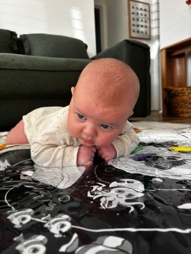 Customer photo review of Tummy Time High Contrast Sensory Bundle