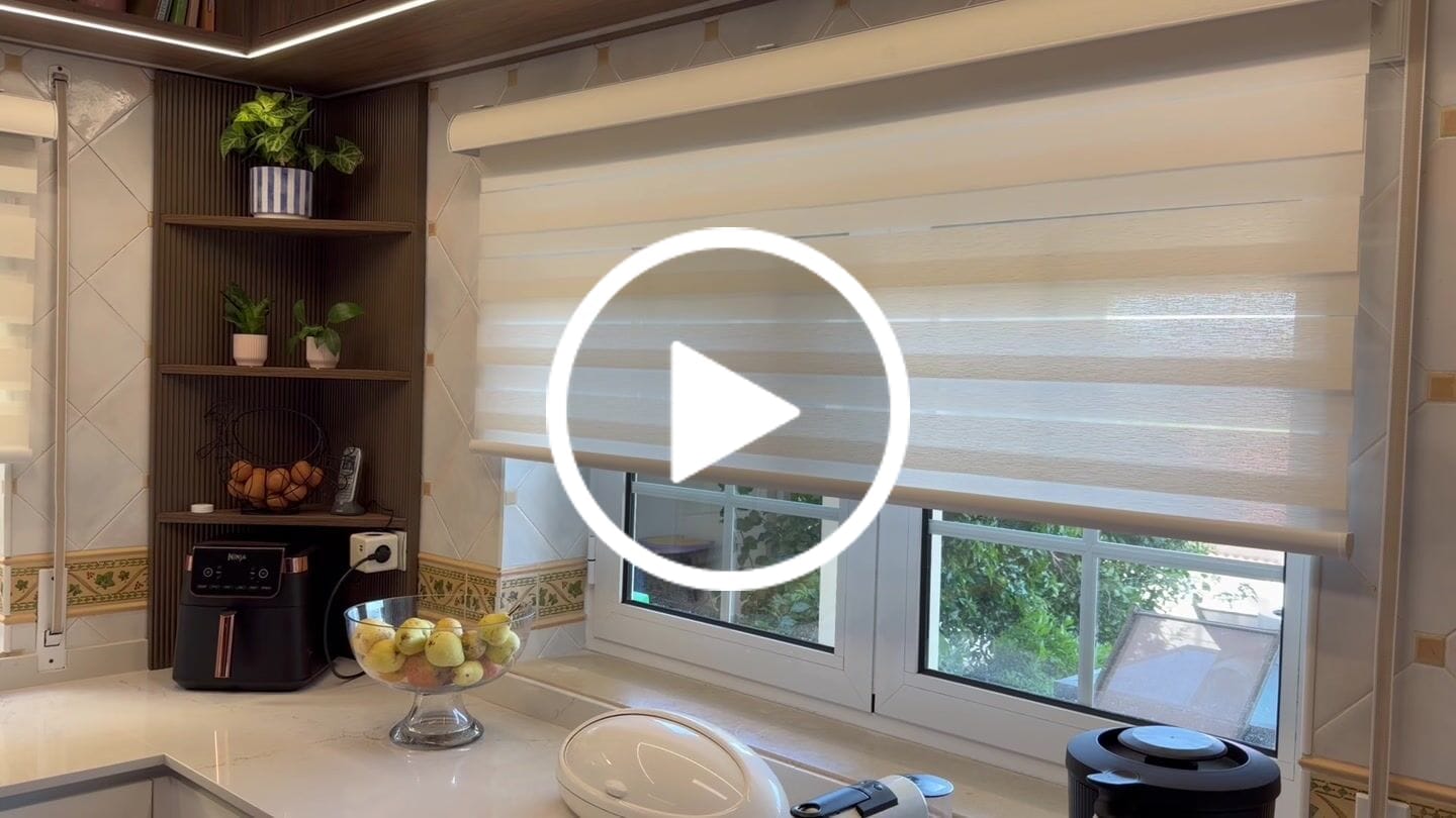 Customer video review of SmartWings Motorized Zebra Shades 60% Blackout Translucent 75mm Eloise