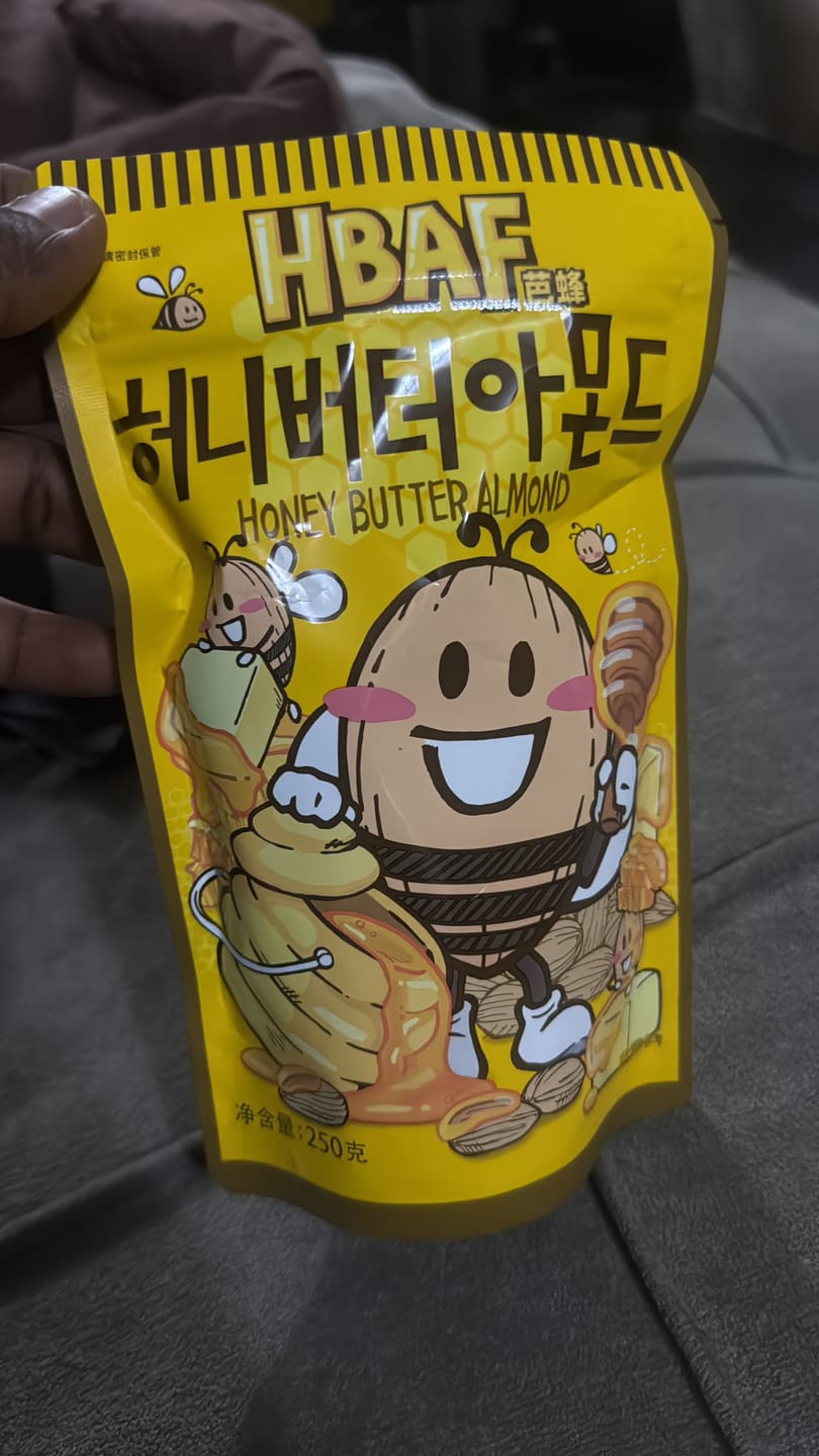 Customer photo review of HBAF Honey Butter Almonds (허니버터 아몬드)