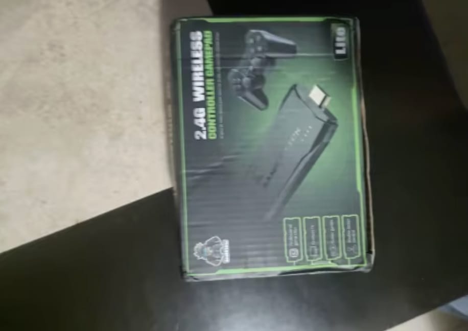Customer photo review of Consola Retro con 20.000 Juegos Clásicos