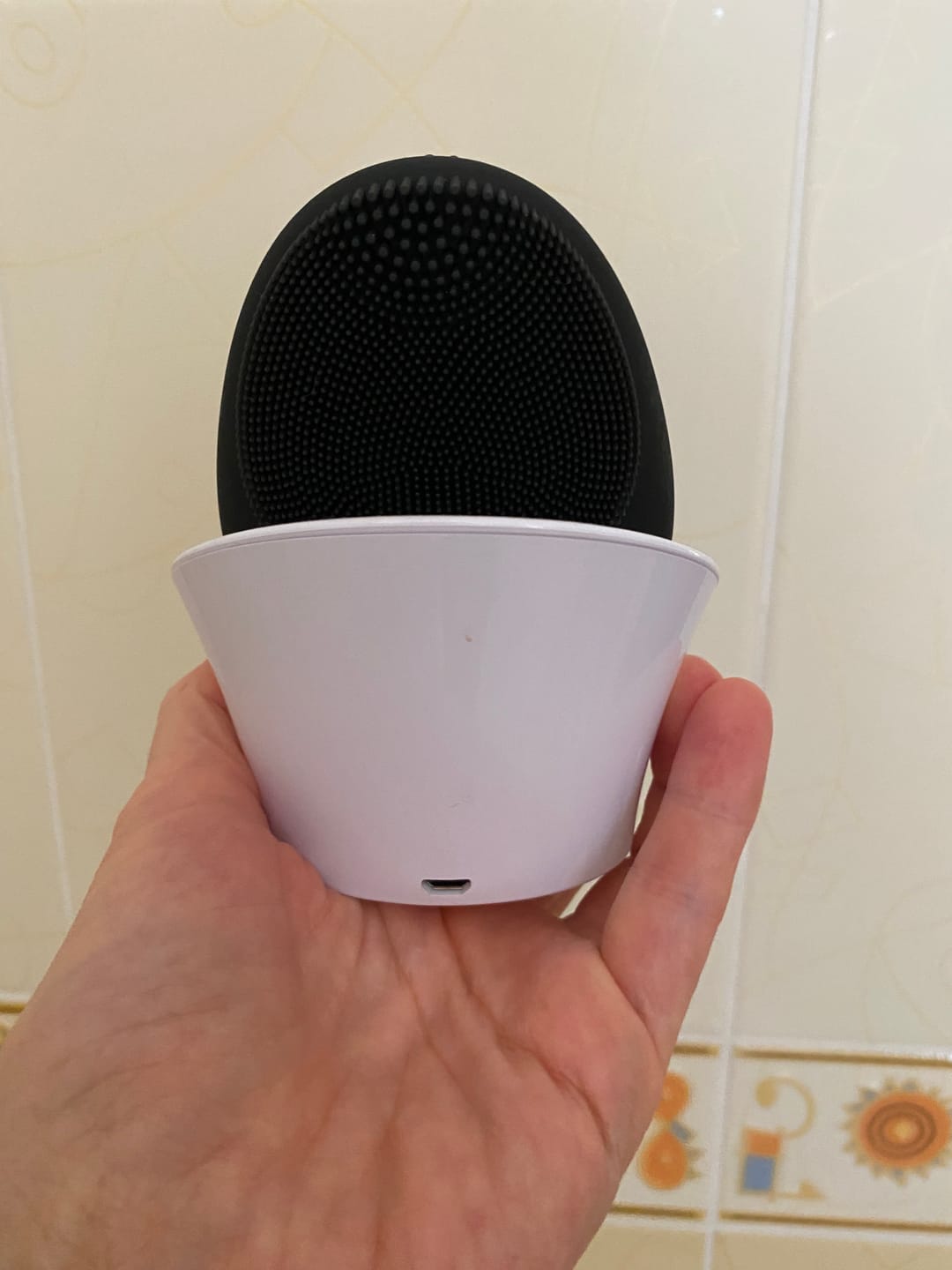 Customer photo review of Електрощітка для очищення та масажу обличчя