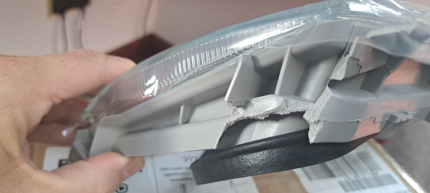 Customer photo review of URO Headlight Lens 1298203066