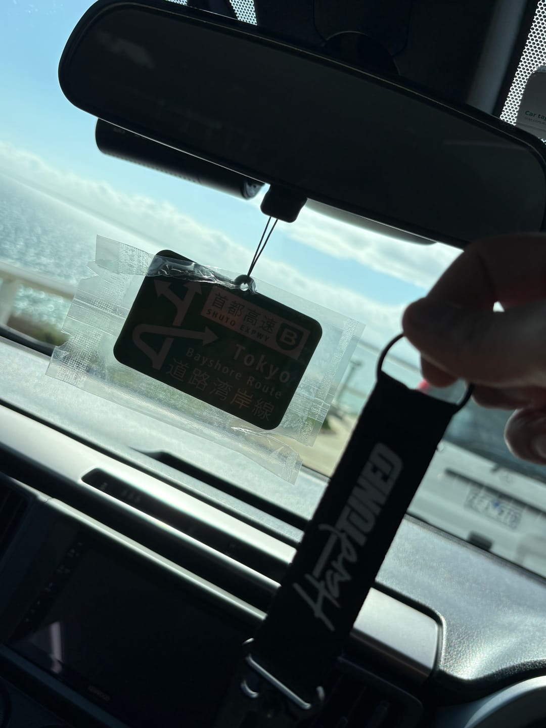 Customer photo review of Hardtuned Classic Carabiner