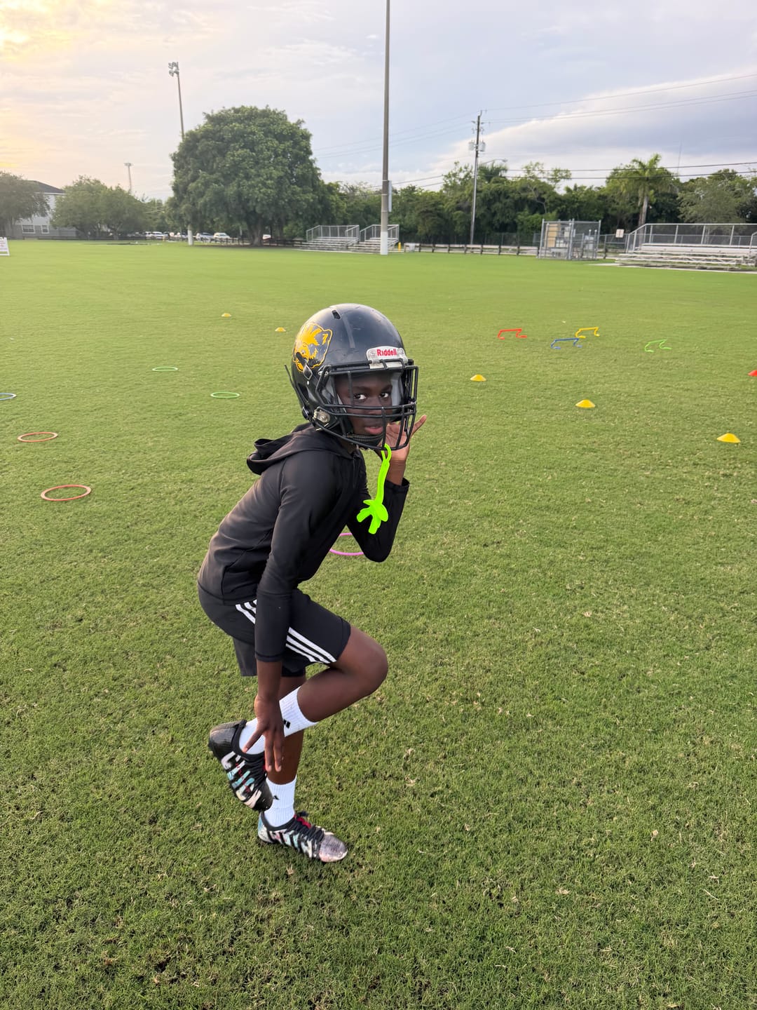 Customer photo review of Phenom Elite Hexa-Flow 4.0 Football Mouthguard – Team Color Edition (Adult & Youth)