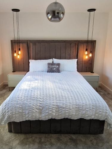 Customer photo review of Harold Wide Headboard Panelled Stripe Bed