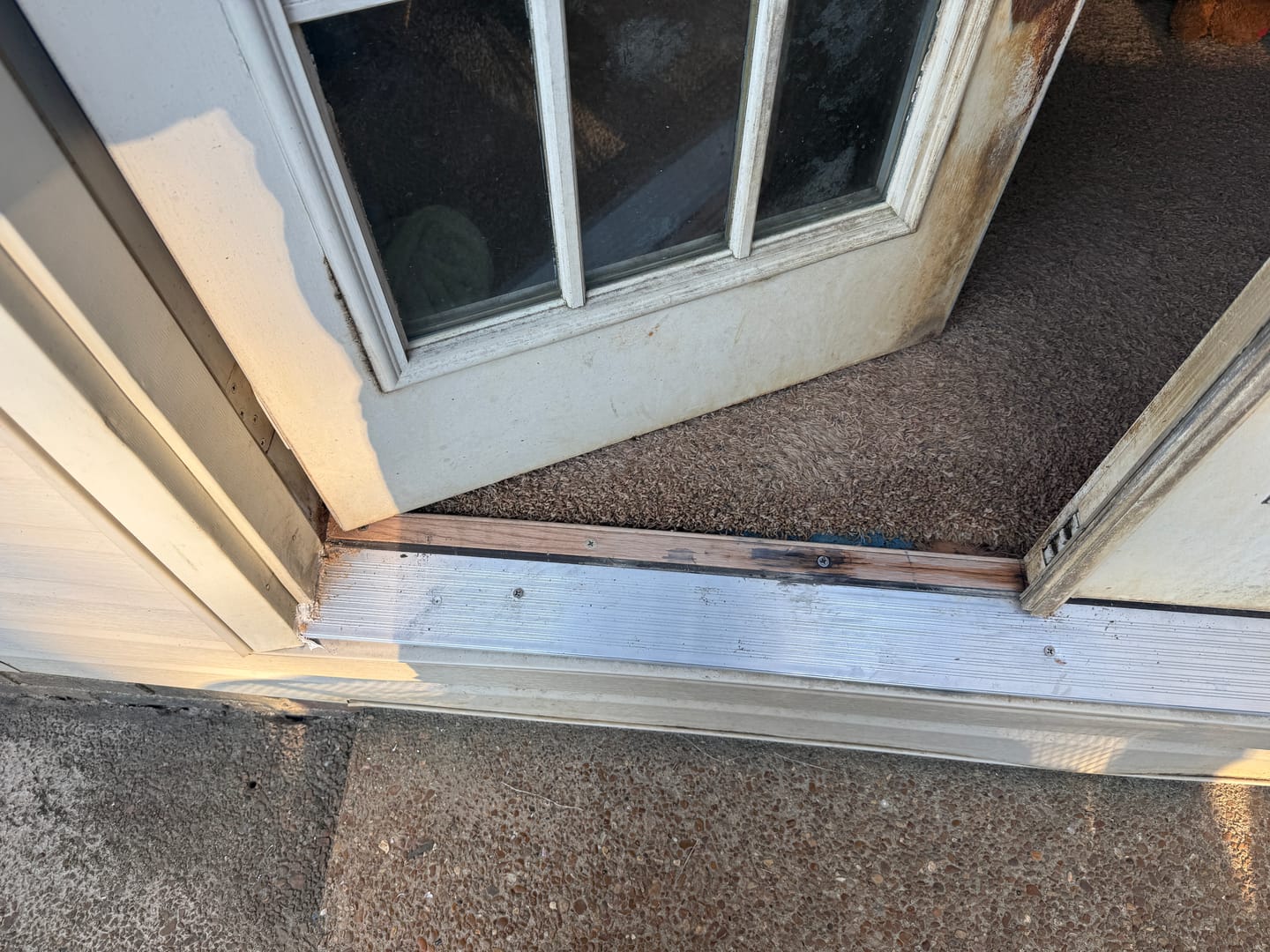 Customer photo review of Inswing Threshold