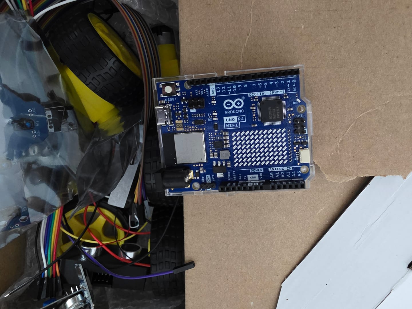 Customer photo review of Arduino Starter Kit R4