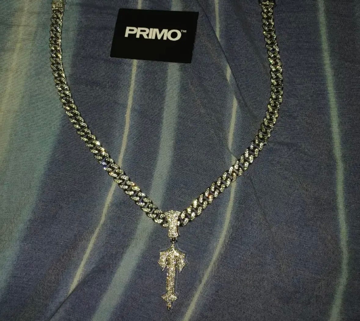 Customer photo review of PENDENTE TRAPSTAR - SILVER