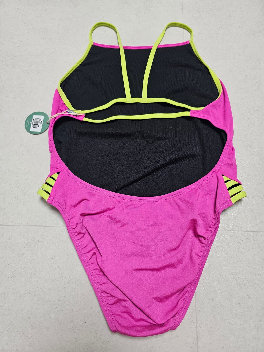 Customer photo review of ZAMBIA ONE PIECE - Orchid|Kiwi