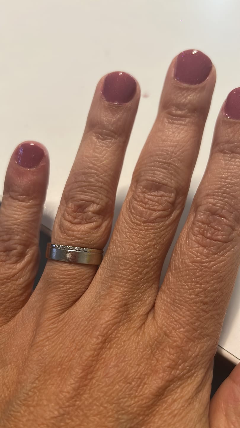 Customer photo review of Glowdip Alles-in-één Manicure Set