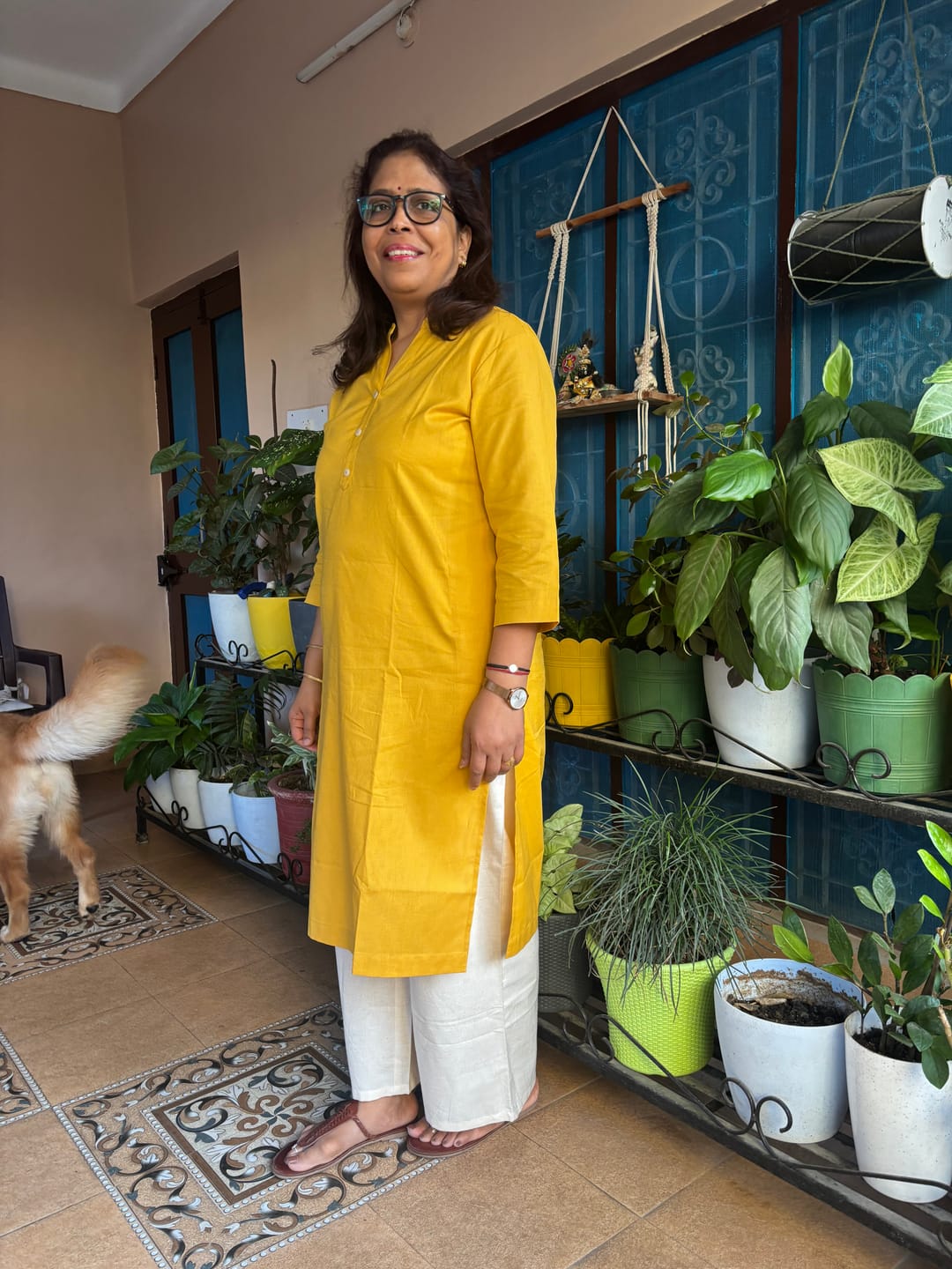 Customer photo review of Women Ecru Airy Linen Wide Leg Pant