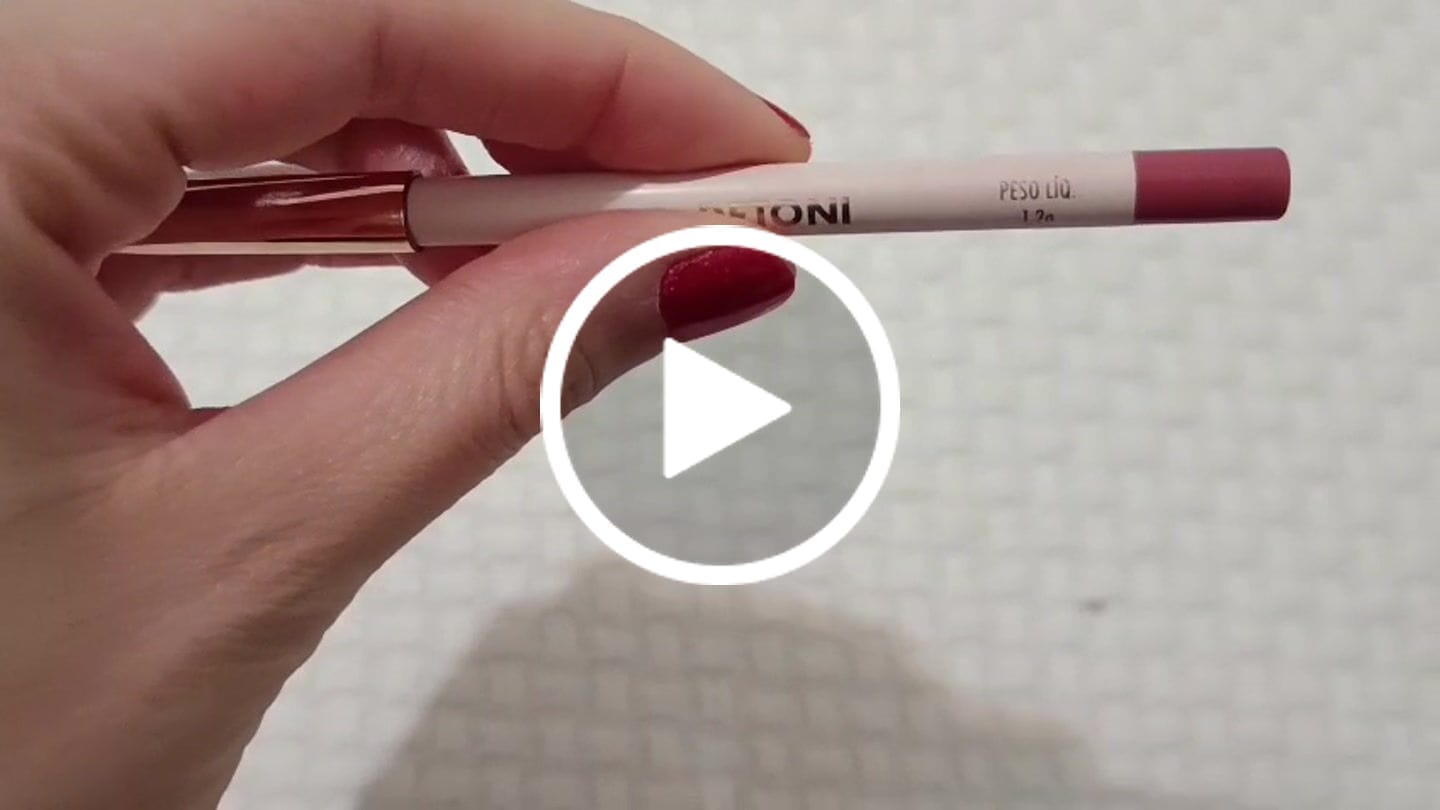 Customer video review of LIP PENCIL | 200 NATURAL ROSE