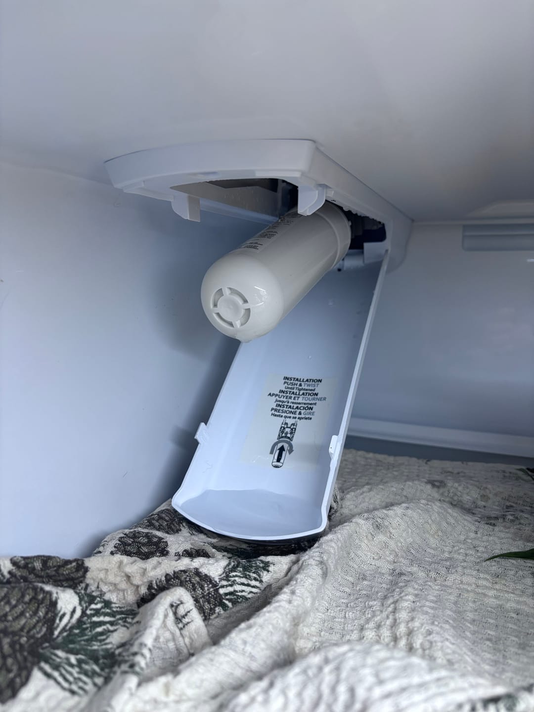 Customer photo review of LG L1000P Refrigerator Water Filter