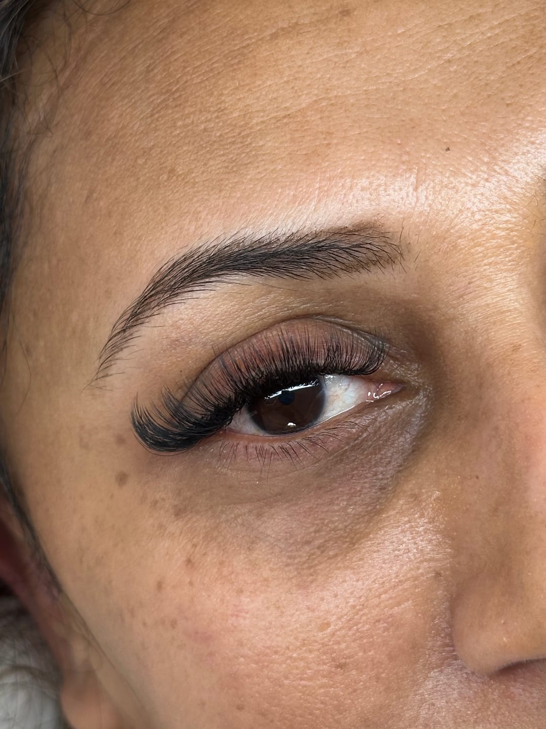 Customer photo review of U Shaped 3D Lash Extensions
