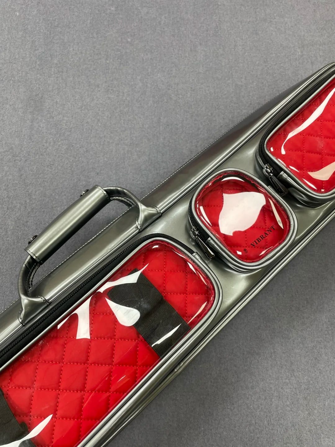 Customer photo review of Lizard Holographic Series Cue Case 3B4S