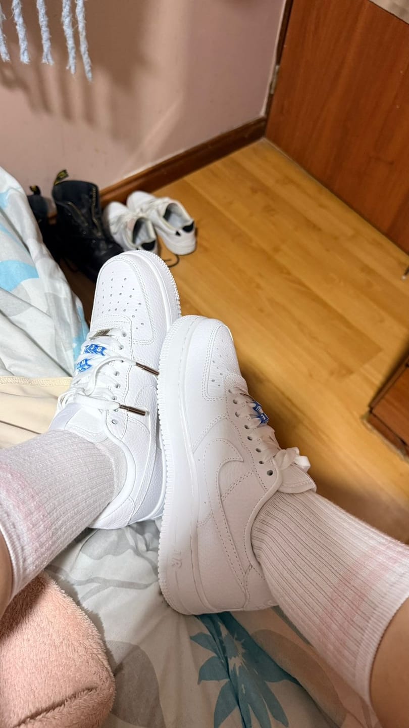 Customer photo review of AIR FORCE ONE (AAA)