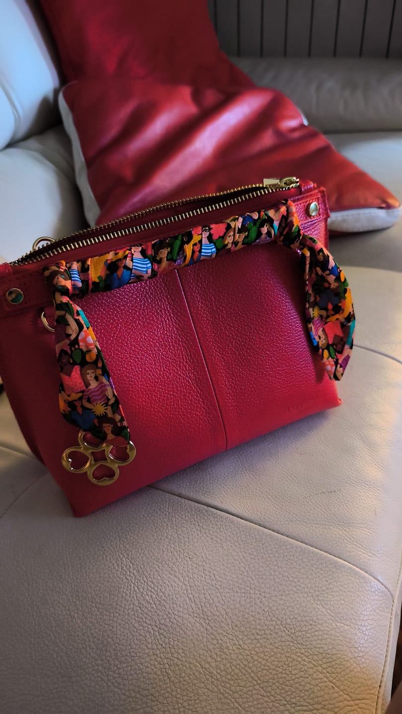 Customer photo review of BORSA MINI SOFY PELLE FRAGOLA