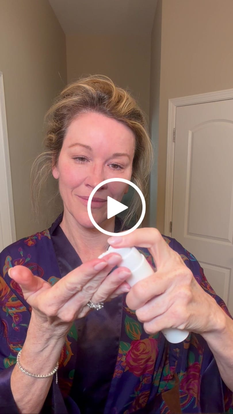 Customer video review of LAVISH CREAM