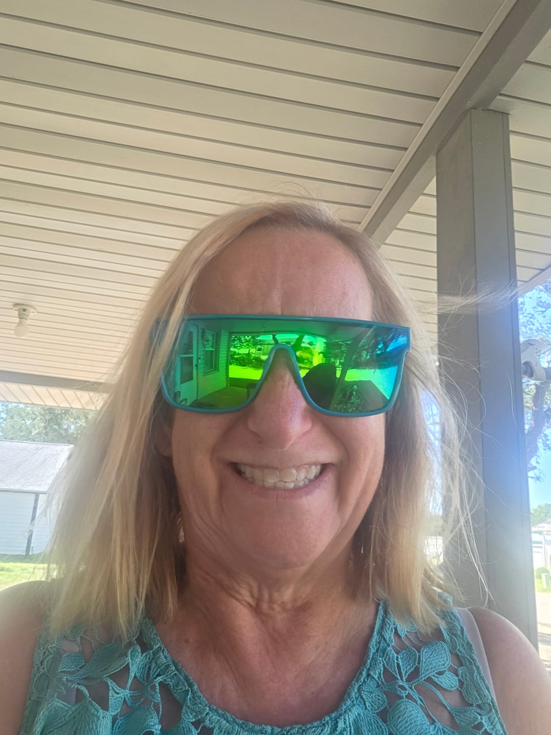Customer photo review of 80Eighty® Polarized Bay Sunglasses