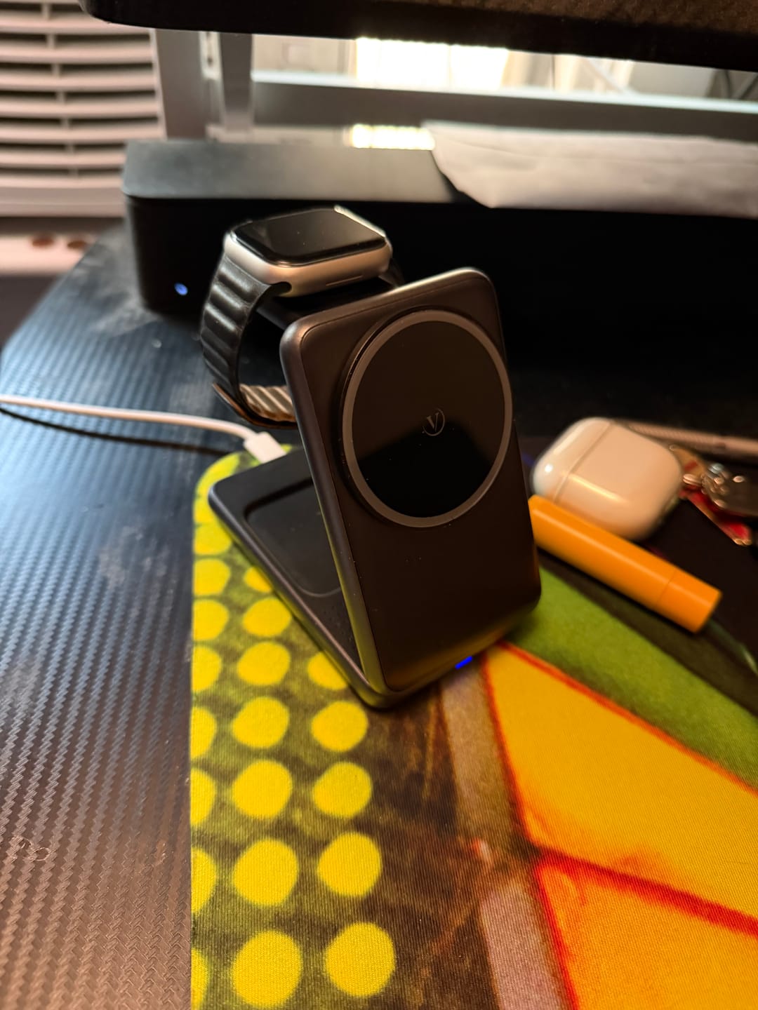 Customer photo review of Voltaro VN810 Qi2 Foldable 3-in-1 Fast Wireless Charger