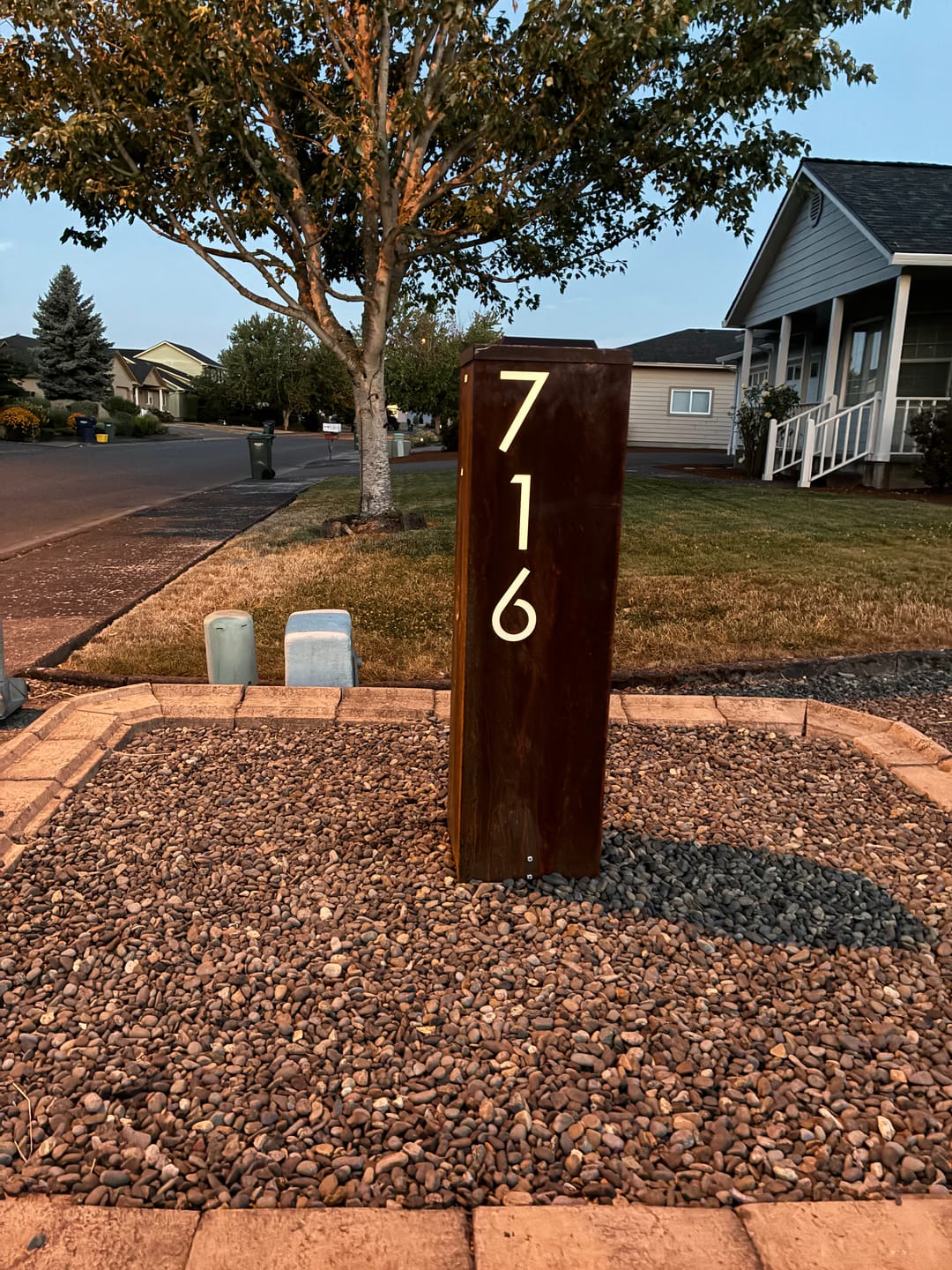 Customer photo review of Address Column